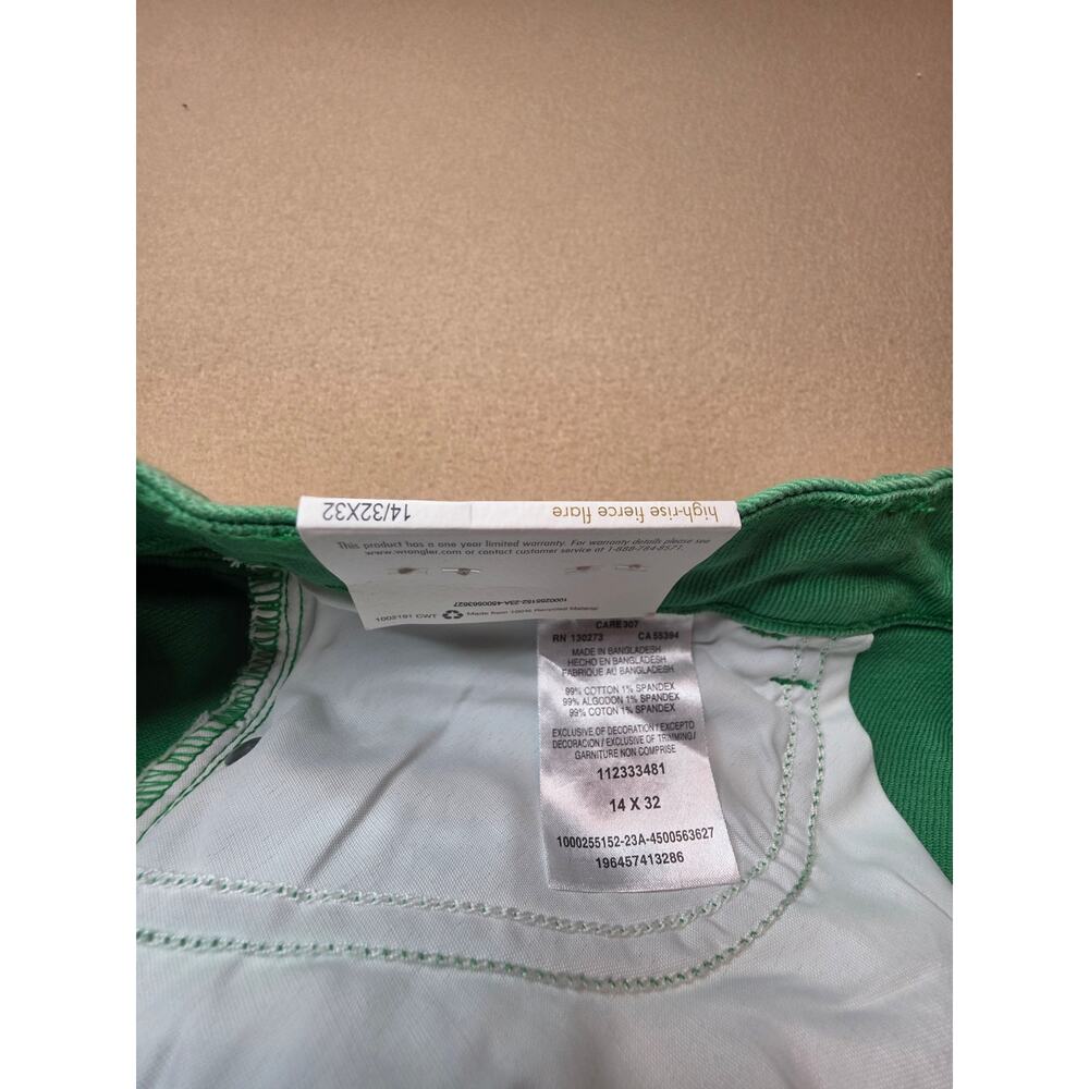 Wrangler High-Rise Fierce Flare Jeans Green Sz 14/32x32 NWT - Picture 5 of 7